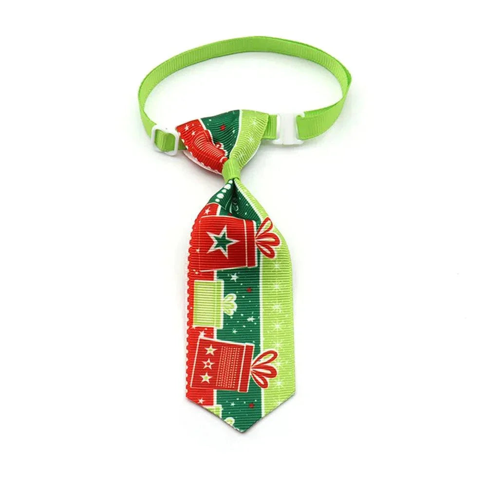 Holiday Christmas Tie Collar